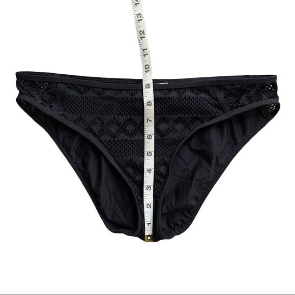 BECCA Crochet Inset Hipster Bikini Bottom! - Picture 6 of 7